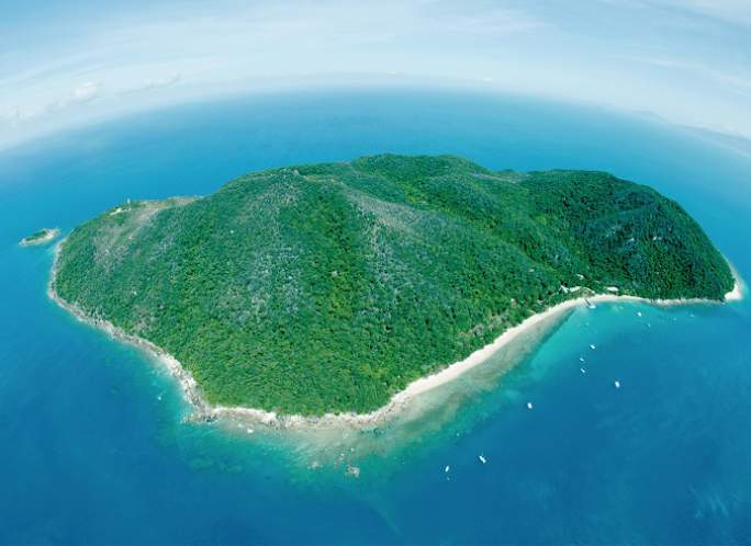 Aeriel view of Fitzroy Island