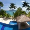 Swimming pool at the Fitzroy Island resort